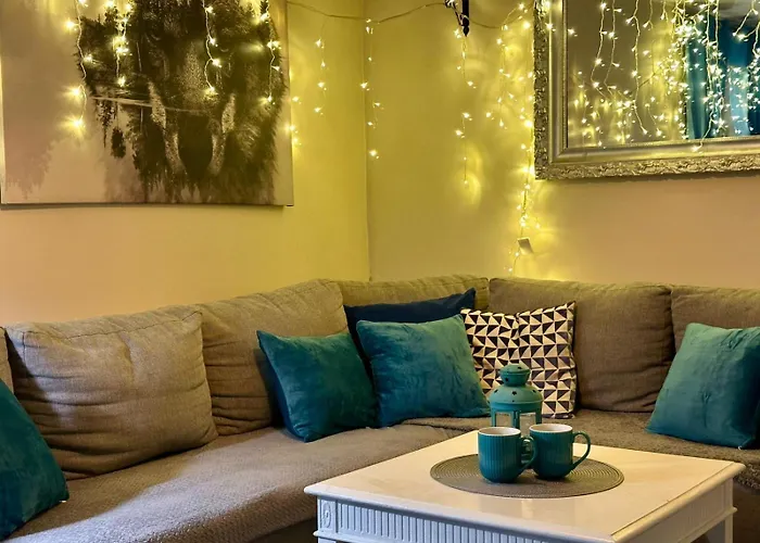 Wilcza Chatka Na Kaszubach,Niedaleko Stoku Koszalkowo,Kominek,Balia * Sikorzyno